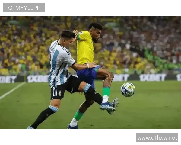 南美解放者杯阿根廷青年人主场气势如虹三球完胜对手